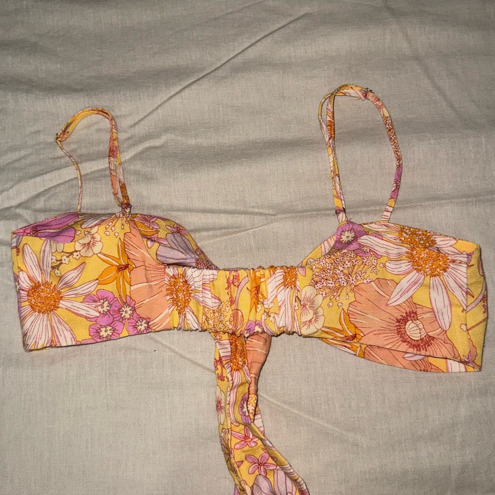H&M Floral 2 piece short and crop top set - Picture 6 of 7